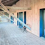 Hundegutshof-3 By Interhome Appartement Krummendeich